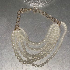 Pearl costume necklace